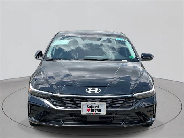 new 2025 Hyundai Elantra car, priced at $30,300
