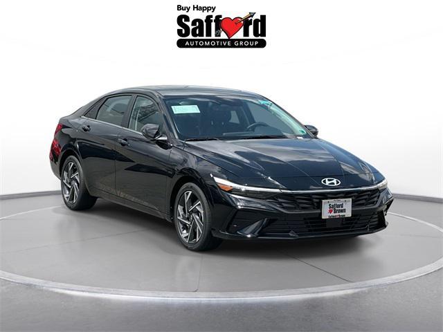 new 2025 Hyundai Elantra car, priced at $29,300