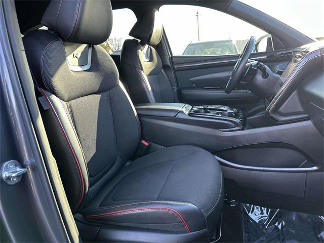 used 2024 Hyundai TUCSON Hybrid car, priced at $28,200