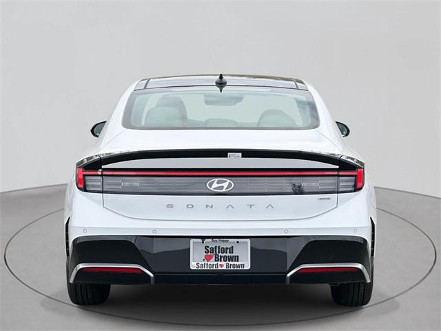 new 2025 Hyundai Sonata Hybrid car, priced at $39,183