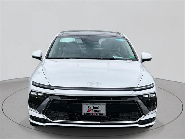 new 2025 Hyundai Sonata Hybrid car, priced at $39,183
