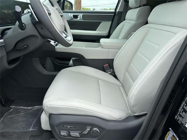 new 2025 Hyundai SANTA FE HEV car, priced at $50,215