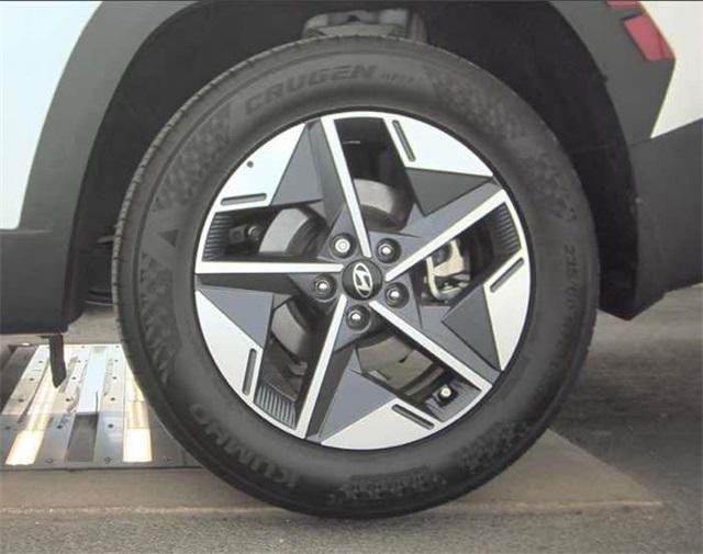 used 2025 Hyundai Tucson car, priced at $28,500