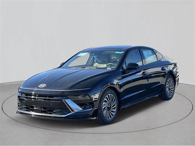 new 2025 Hyundai Sonata Hybrid car, priced at $38,457