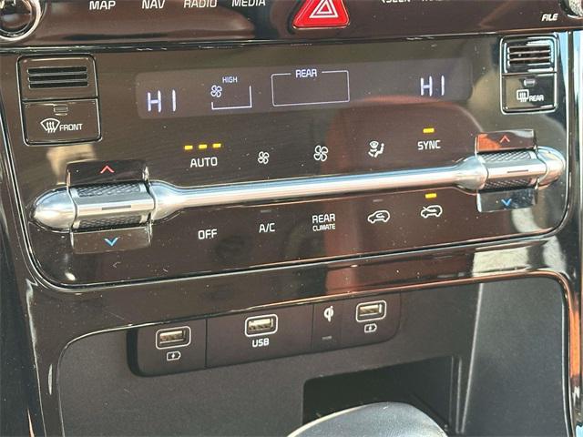 used 2022 Kia Carnival car, priced at $27,600