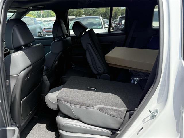 new 2026 Hyundai SANTA FE HEV car, priced at $53,365