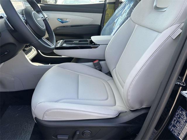 new 2025 Hyundai TUCSON Hybrid car, priced at $41,336