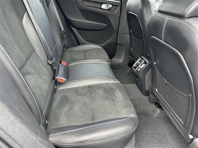 used 2021 Volvo XC40 car, priced at $22,925