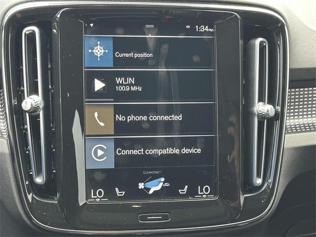 used 2021 Volvo XC40 car, priced at $22,925