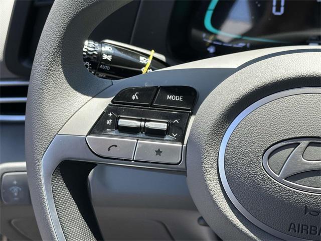 new 2025 Hyundai ELANTRA HEV car, priced at $25,960
