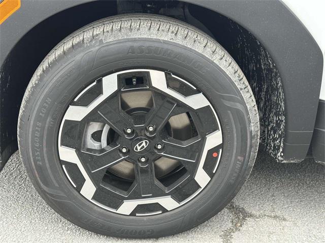 new 2025 Hyundai Santa Fe car, priced at $37,295