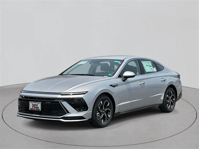 new 2025 Hyundai Sonata car, priced at $30,110