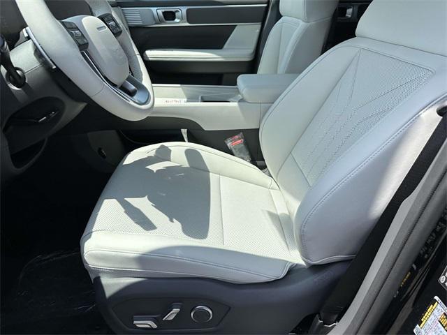 new 2025 Hyundai Santa Fe car, priced at $39,015