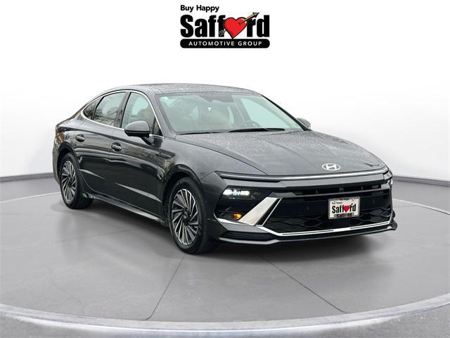 used 2024 Hyundai Sonata Hybrid car, priced at $28,700