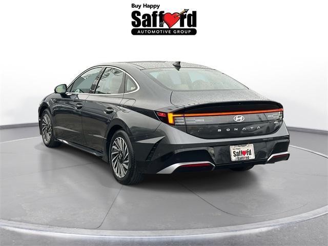 used 2024 Hyundai Sonata Hybrid car, priced at $28,700