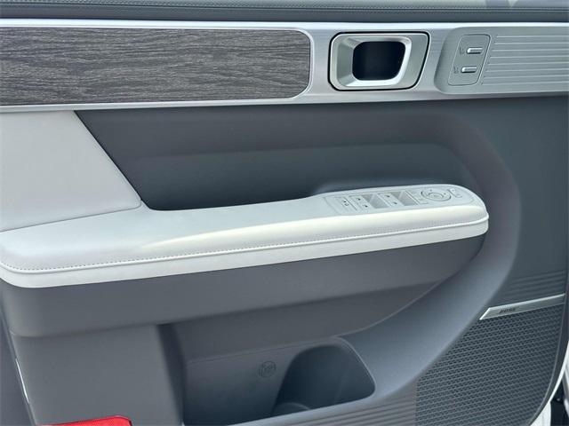 new 2025 Hyundai Santa Fe car, priced at $45,899