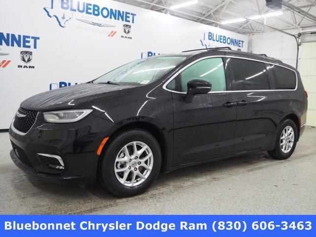 used 2022 Chrysler Pacifica car, priced at $22,985