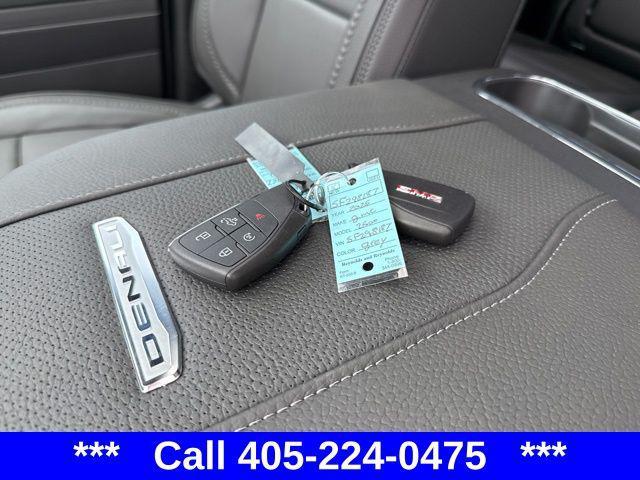 new 2025 GMC Sierra 2500 car, priced at $77,925
