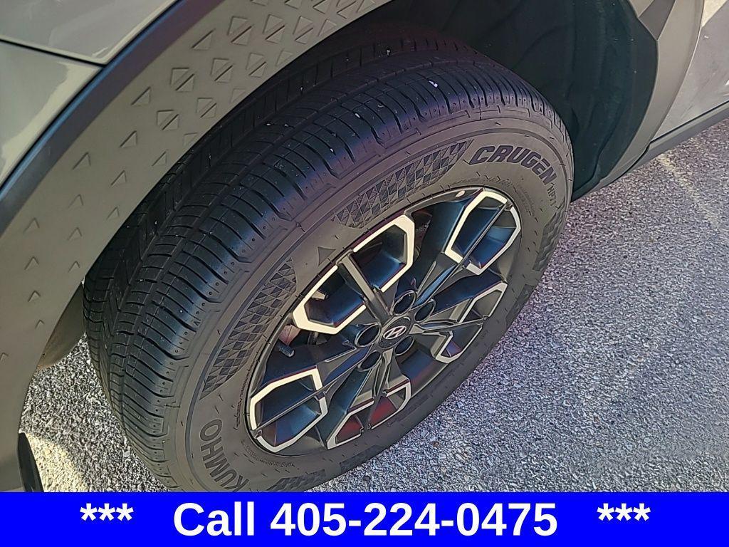 used 2024 Hyundai SANTA CRUZ car, priced at $27,500