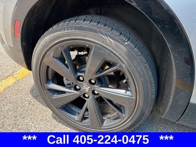 used 2024 Buick Envision car, priced at $33,290