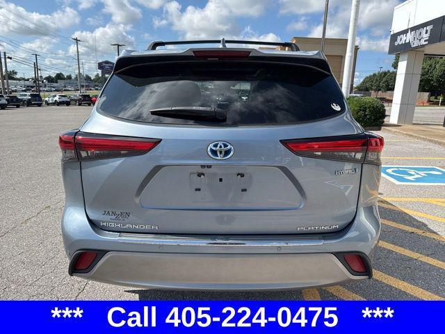 used 2021 Toyota Highlander Hybrid car, priced at $42,200