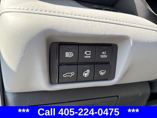 used 2021 Toyota Highlander Hybrid car, priced at $42,200