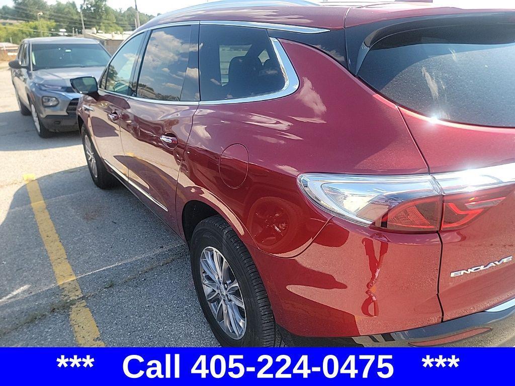 used 2024 Buick Enclave car, priced at $33,476