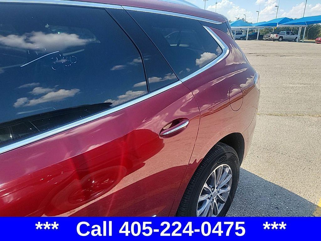 used 2024 Buick Enclave car, priced at $33,476