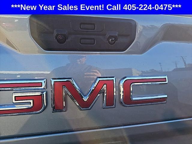 new 2025 GMC Sierra 1500 car, priced at $58,525