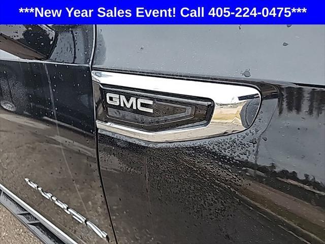 new 2024 GMC Yukon XL car, priced at $73,305