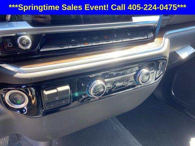 new 2025 GMC Sierra 1500 car, priced at $49,500