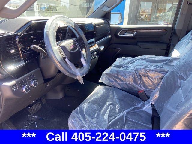 new 2025 GMC Sierra 1500 car, priced at $48,500