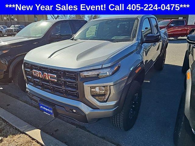 new 2025 GMC Canyon car, priced at $40,000