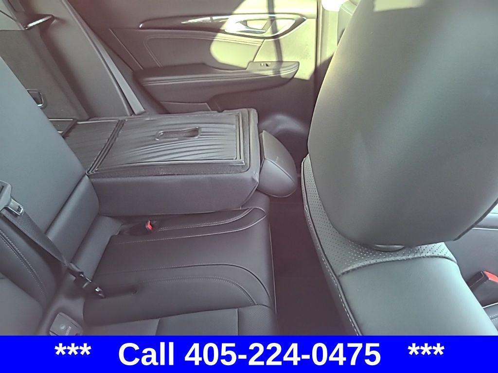 used 2023 Buick Envision car, priced at $25,700