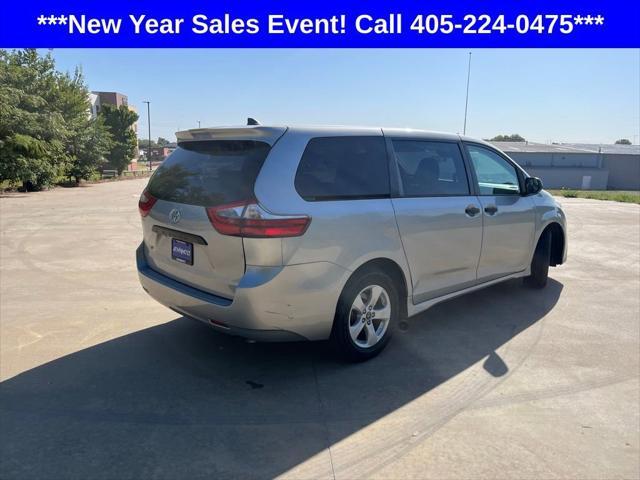 used 2020 Toyota Sienna car, priced at $29,900