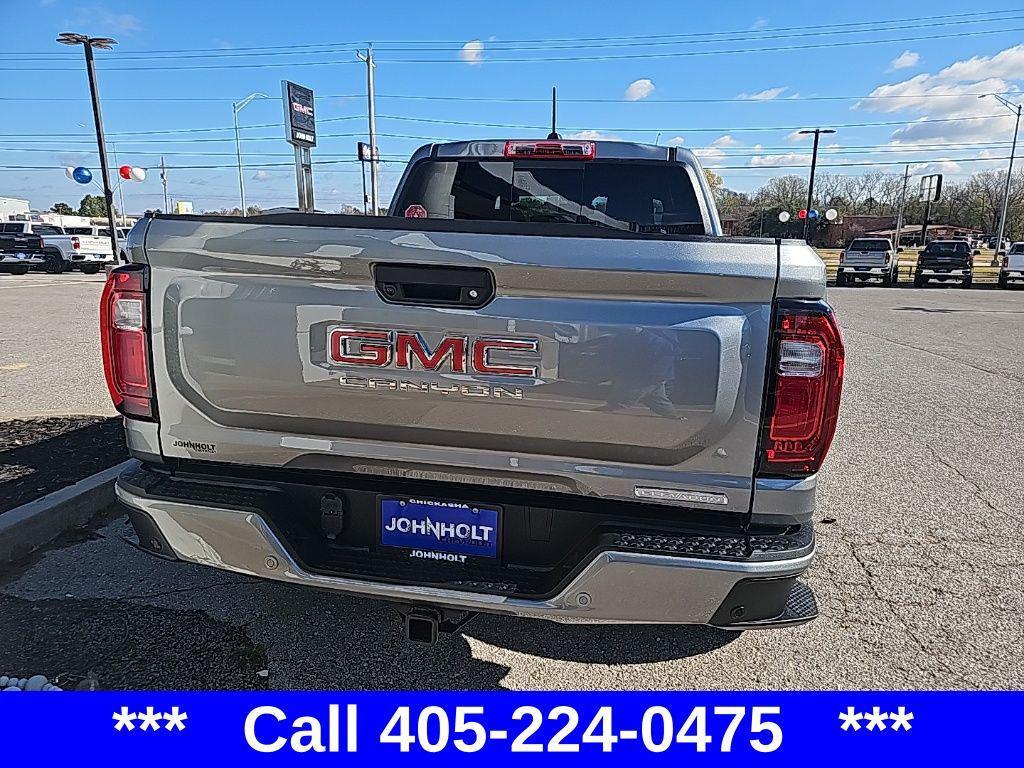 new 2026 GMC Canyon car, priced at $43,400