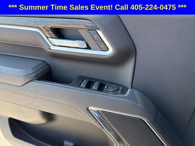 new 2025 GMC Sierra 1500 car, priced at $62,500