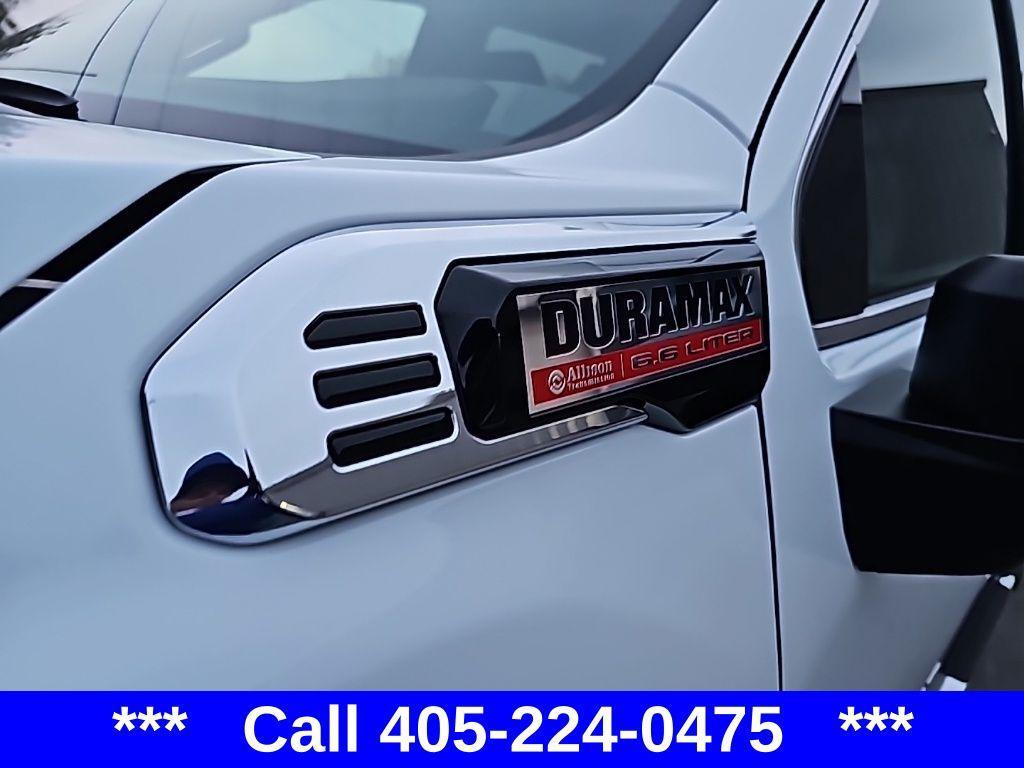 new 2026 GMC Sierra 2500 car, priced at $80,400