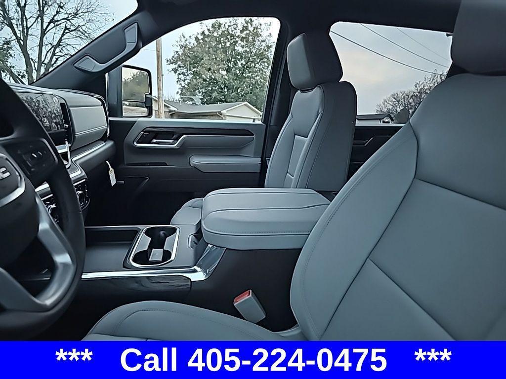 new 2026 GMC Sierra 2500 car, priced at $80,400