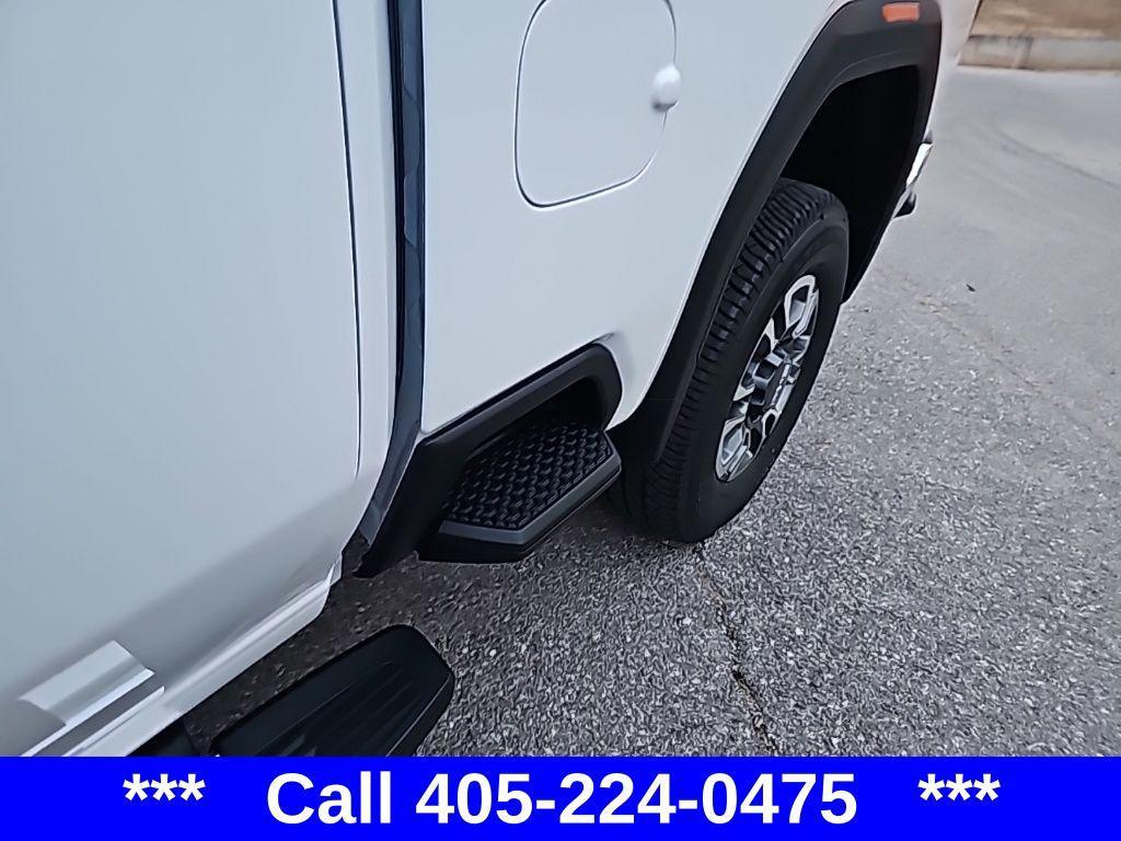 new 2026 GMC Sierra 2500 car, priced at $80,400