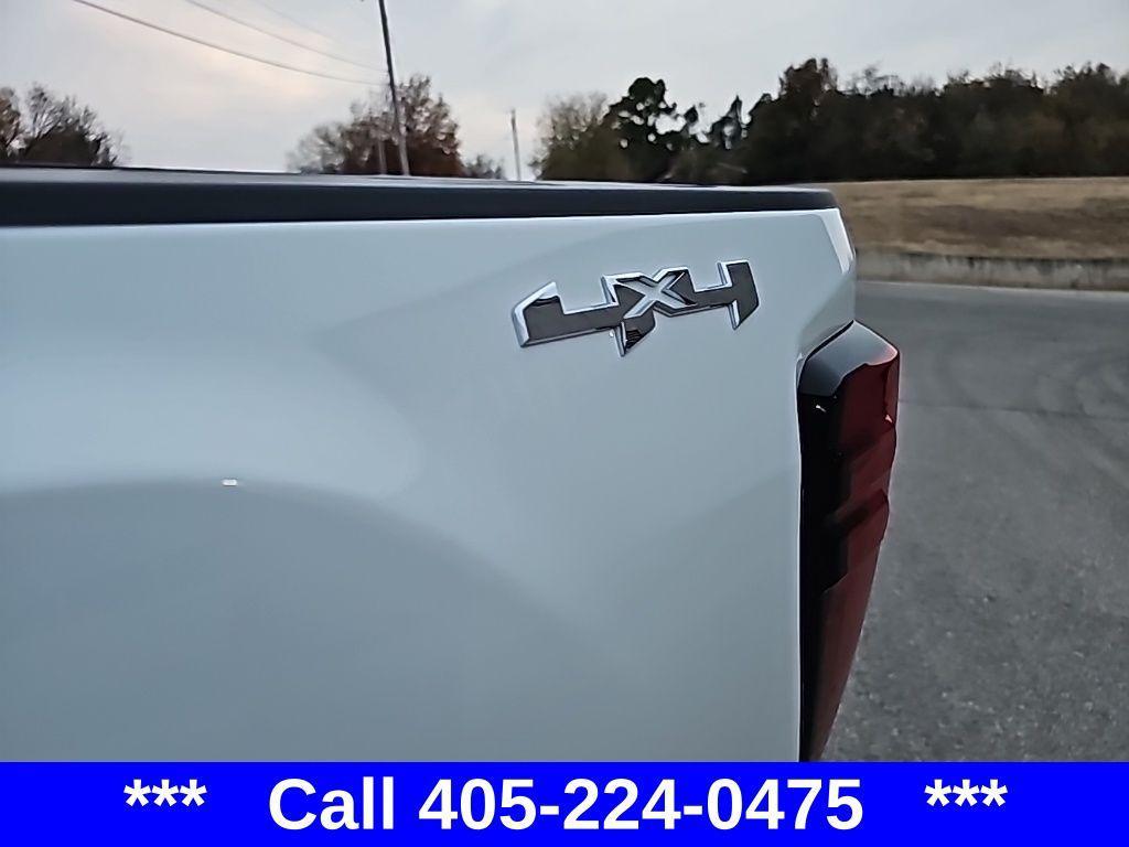 new 2026 GMC Sierra 2500 car, priced at $80,400