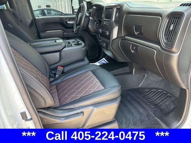 used 2025 Chevrolet Silverado 3500 car, priced at $65,900