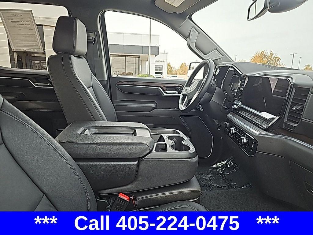 used 2025 GMC Sierra 1500 car, priced at $48,700