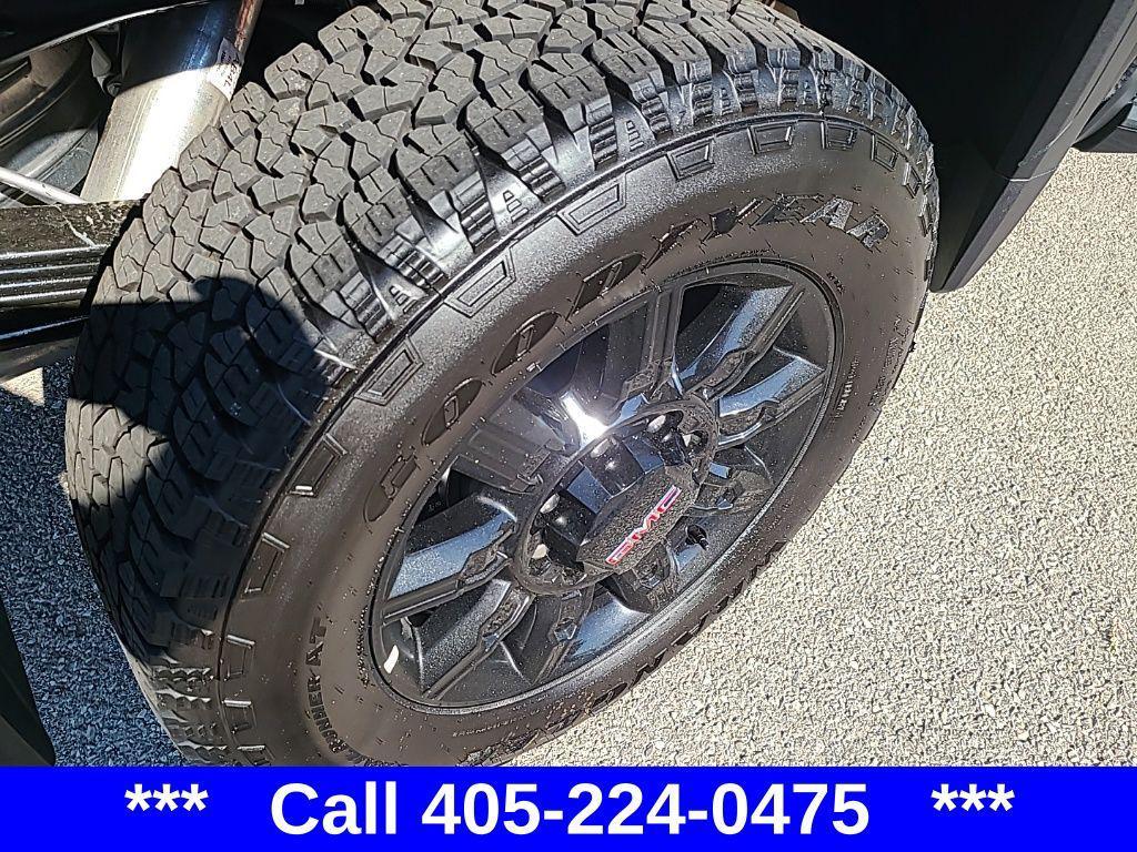 new 2026 GMC Sierra 2500 car, priced at $85,250