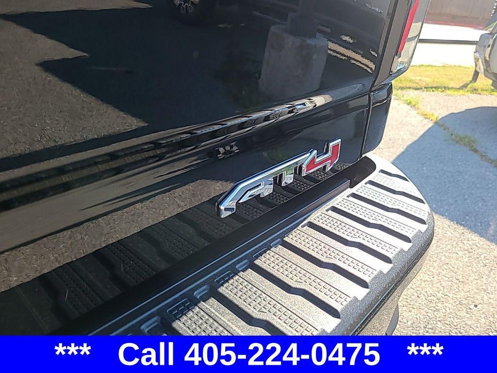 new 2026 GMC Sierra 2500 car, priced at $85,250