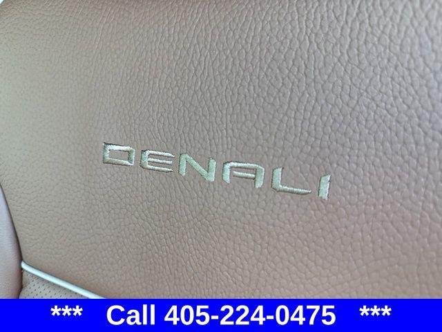 new 2025 GMC Sierra 1500 car, priced at $68,500