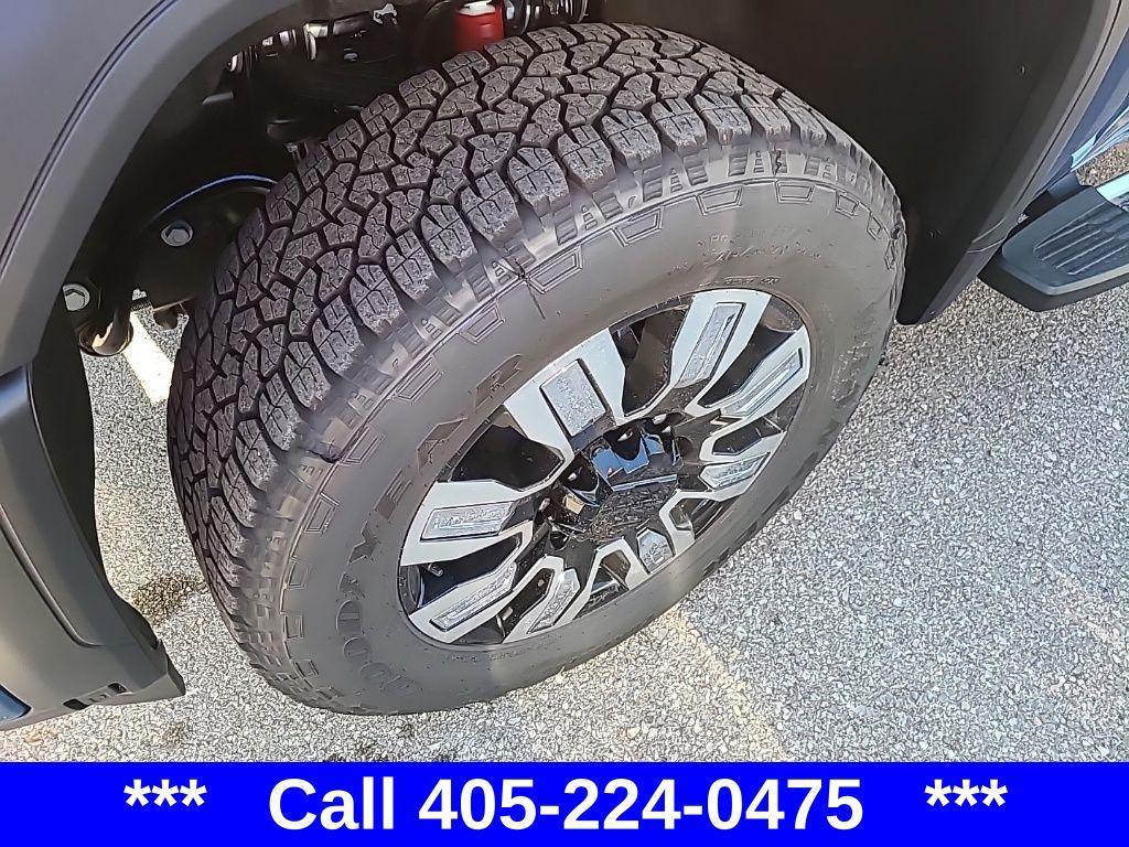 new 2026 GMC Sierra 2500 car, priced at $87,500