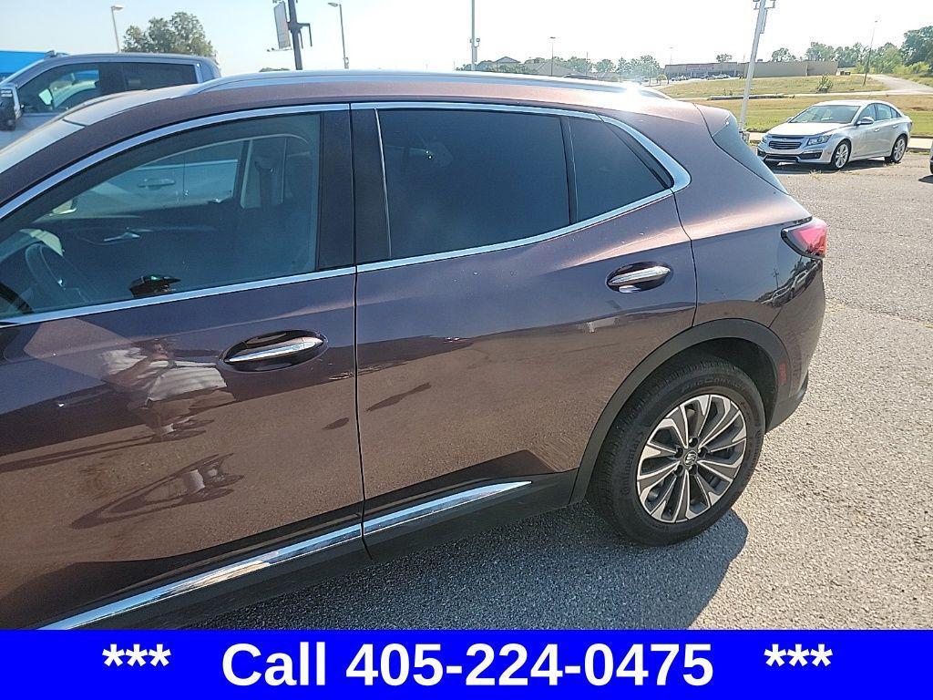 used 2024 Buick Envision car, priced at $24,000