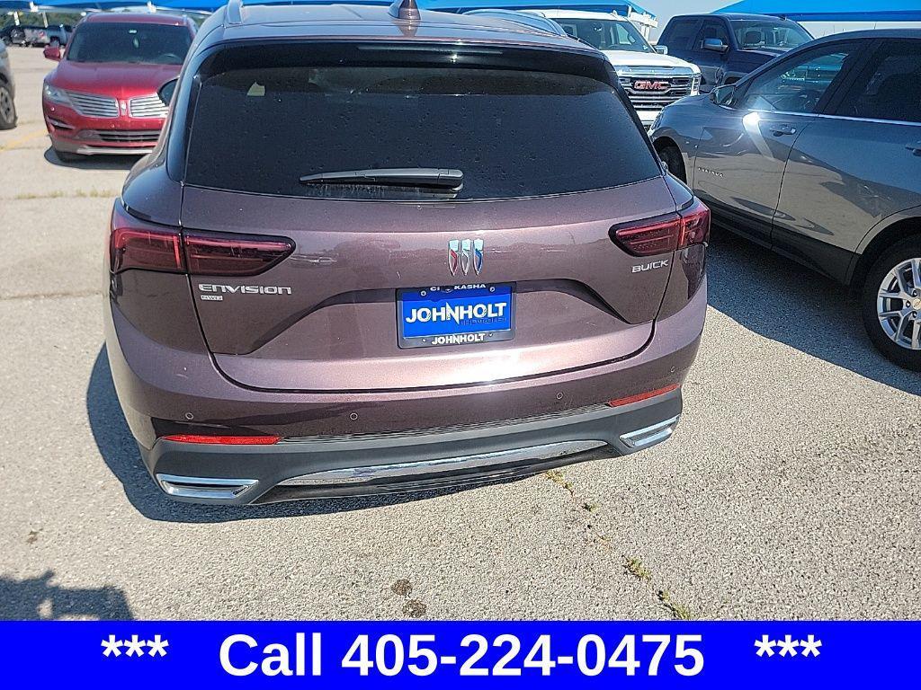 used 2024 Buick Envision car, priced at $24,000