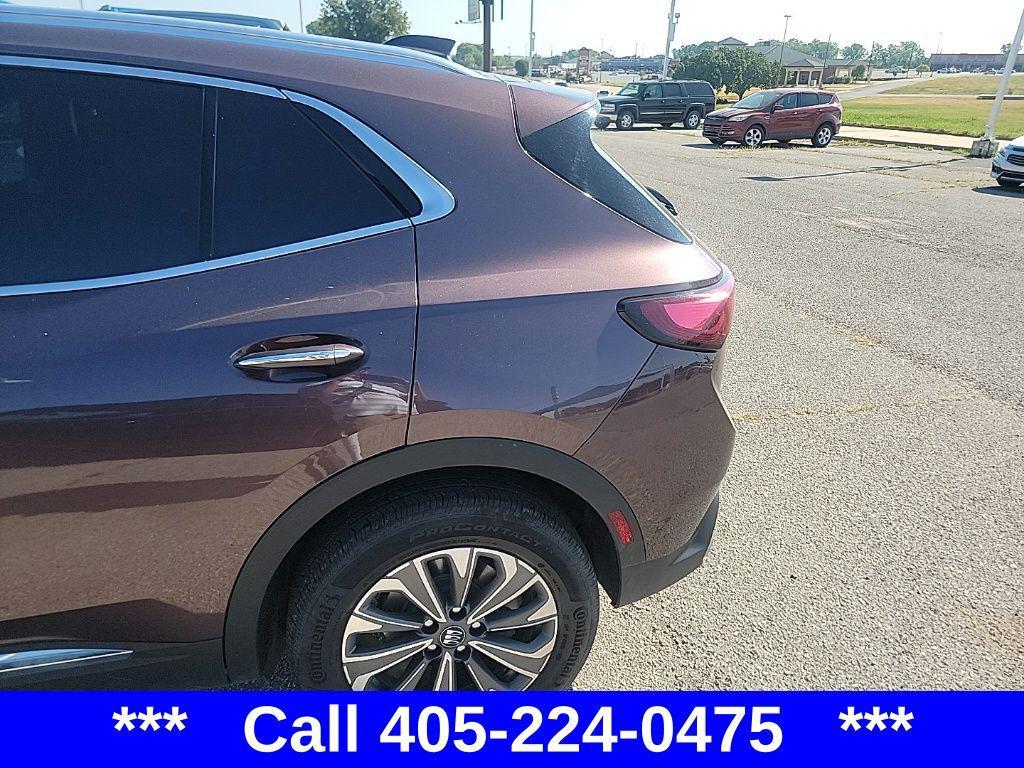 used 2024 Buick Envision car, priced at $24,000